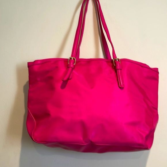 NWT Bebe Hot Barbie pink Tote Handbag - Picture 2 of 13
